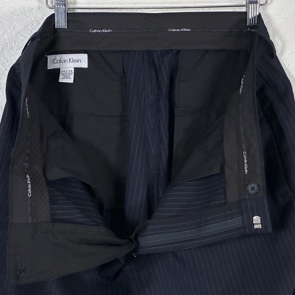 Calvin Klein Regular Fit 2pc. Navy Pinstripe Suit Men's Size Large/34x34 - Picture 12 of 13